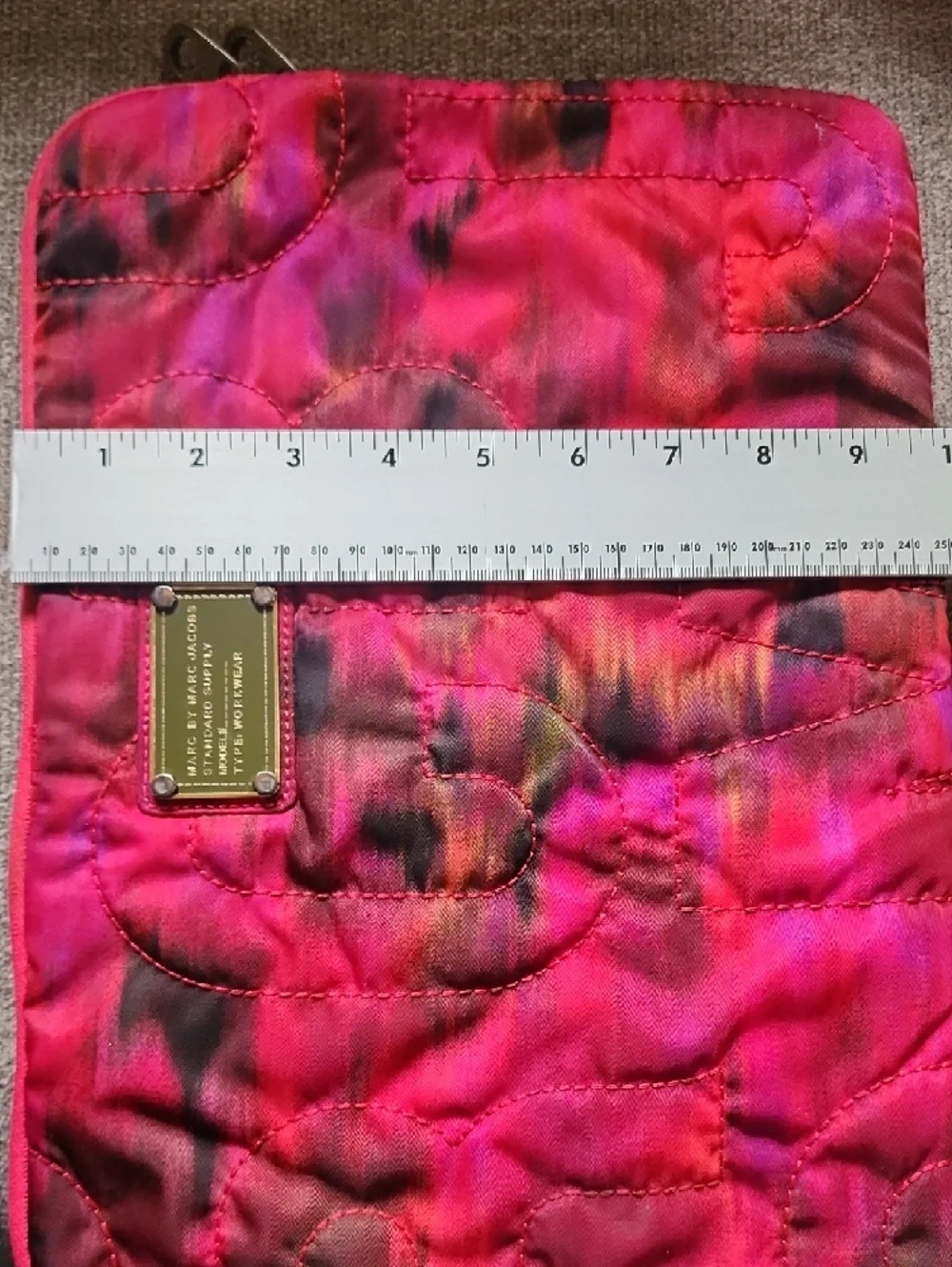 Marc by Marc Jacobs Large Quilted Nylon Laptop Sleeve 13” Pink iPad Case